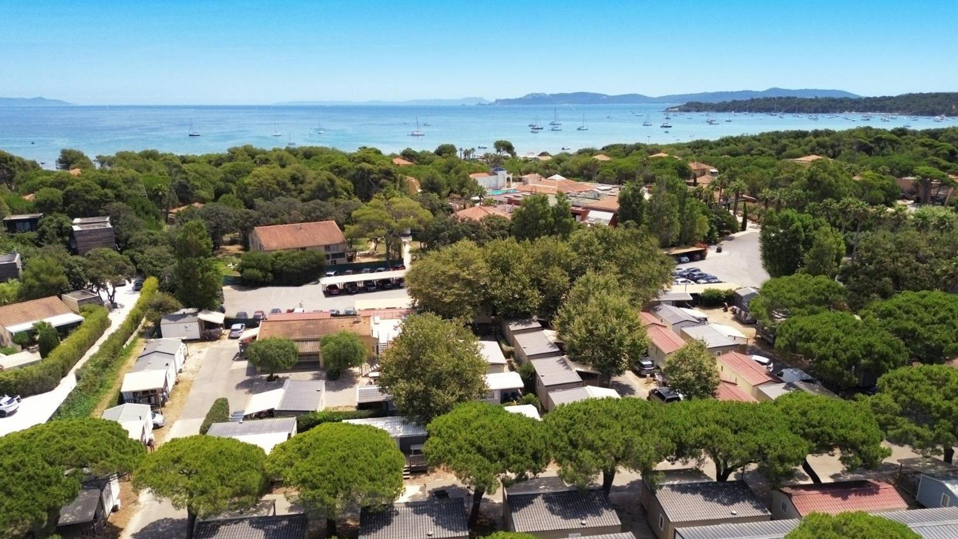 Camping La Bergerie Plage Йер Экстерьер фото