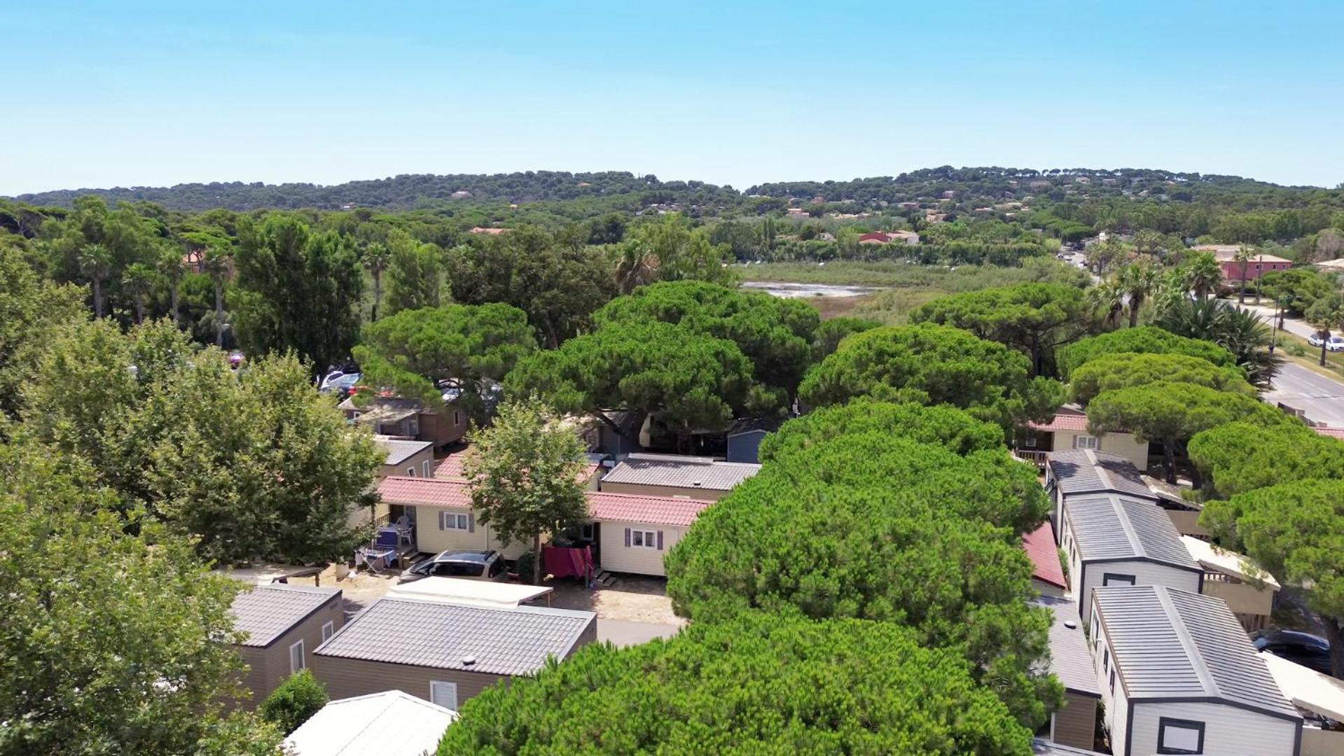 Camping La Bergerie Plage Йер Экстерьер фото